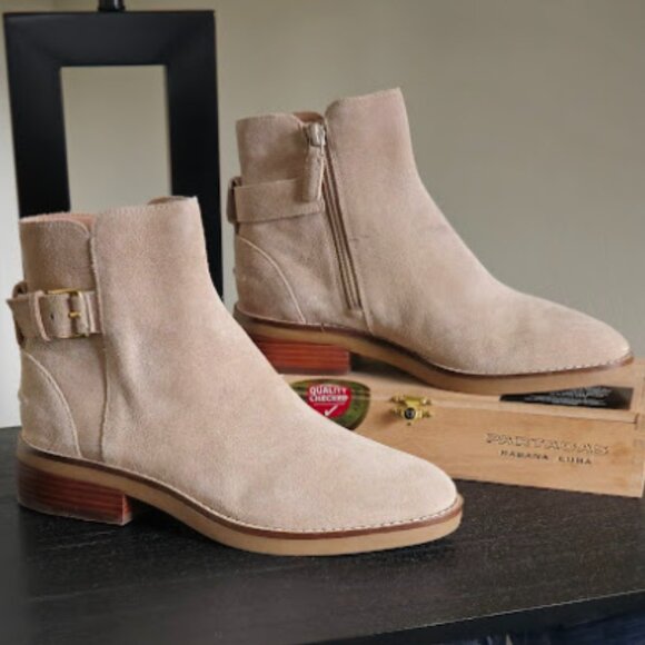 NWOB Cole Haan Hampshire Leather 1.5" Stacked Heel Side Zip Buckle Ankle Boots - Picture 7 of 15